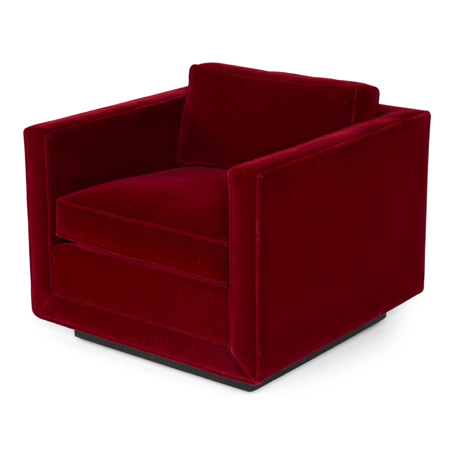 This armchair by Nicos Zographos is upholstered with lustrously red mohair, in exquisite original condition. Its modular design is faithful to the 1960s, but also transcends in style due to its rich, versatile hue. Made in the USA and signed with a