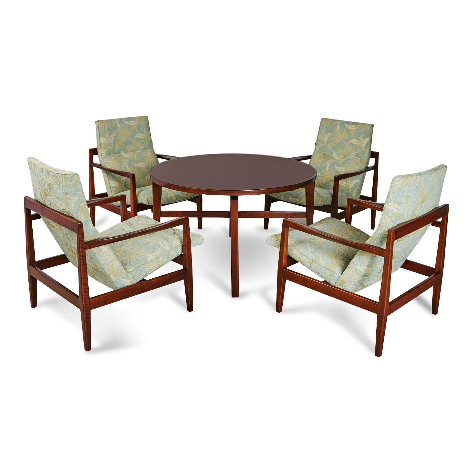 Mid-20th Century Jens Risom Floating Walnut Lounge Chairs Set of Four (4), Restored, Circa 1960