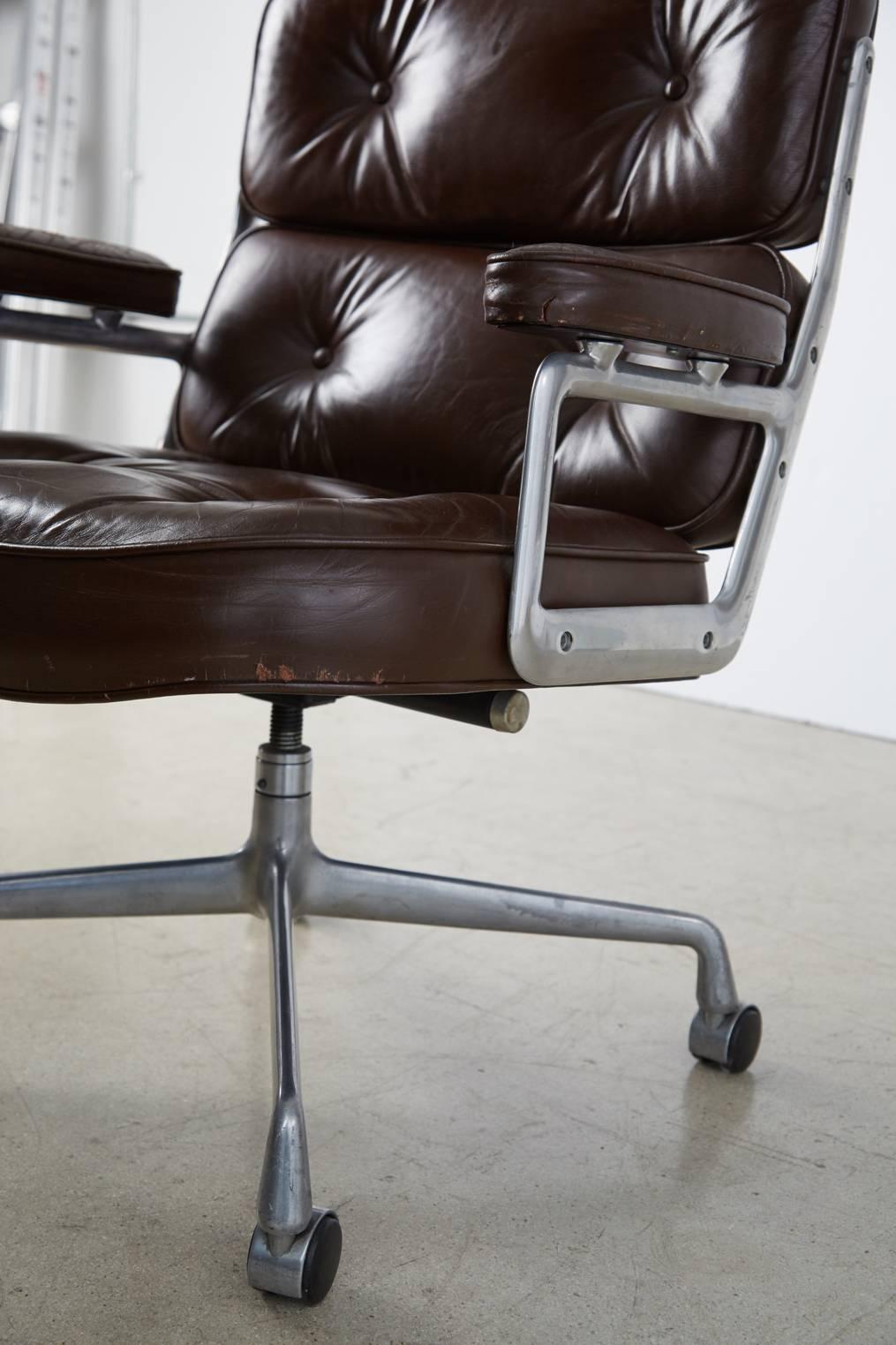 Mid-Century Modern Brown Leather Time Life Executive Desk Chair by Charles Eames for Herman Miller