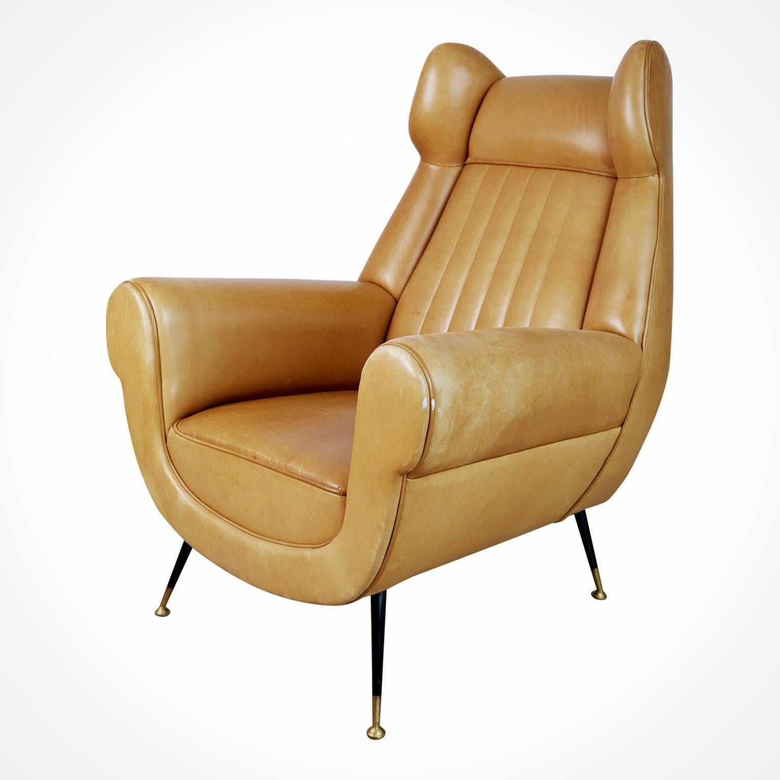 Mid-Century Modern Gigi Radice for Minotti Leather Wingback Chairs, Pair, Italy circa 1960
