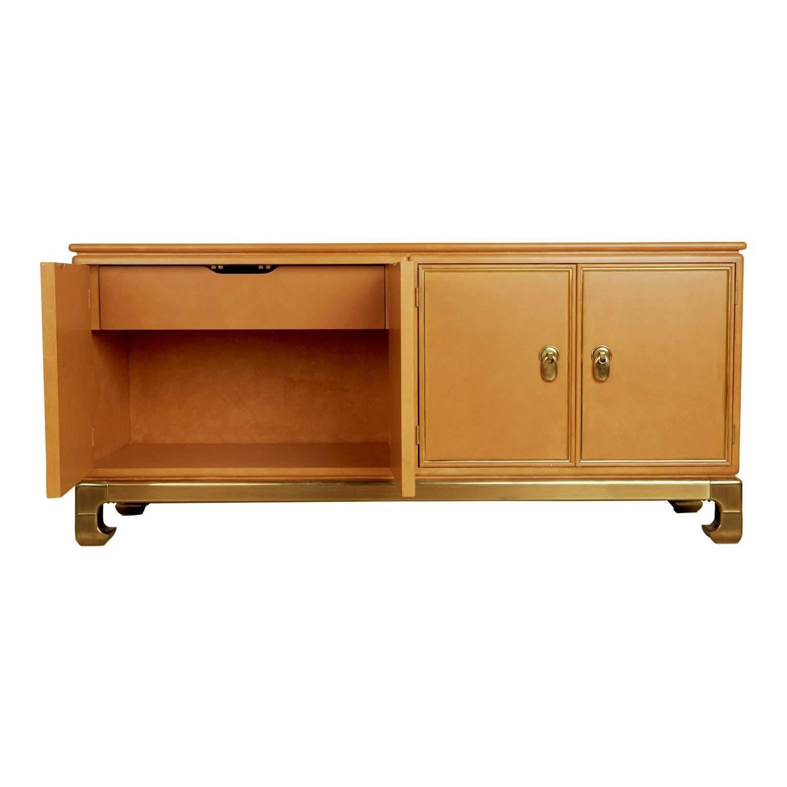 Mid-Century Modern Mastercraft Lacquered Faux Ostrich Skin & Brass Credenza, circa 1970