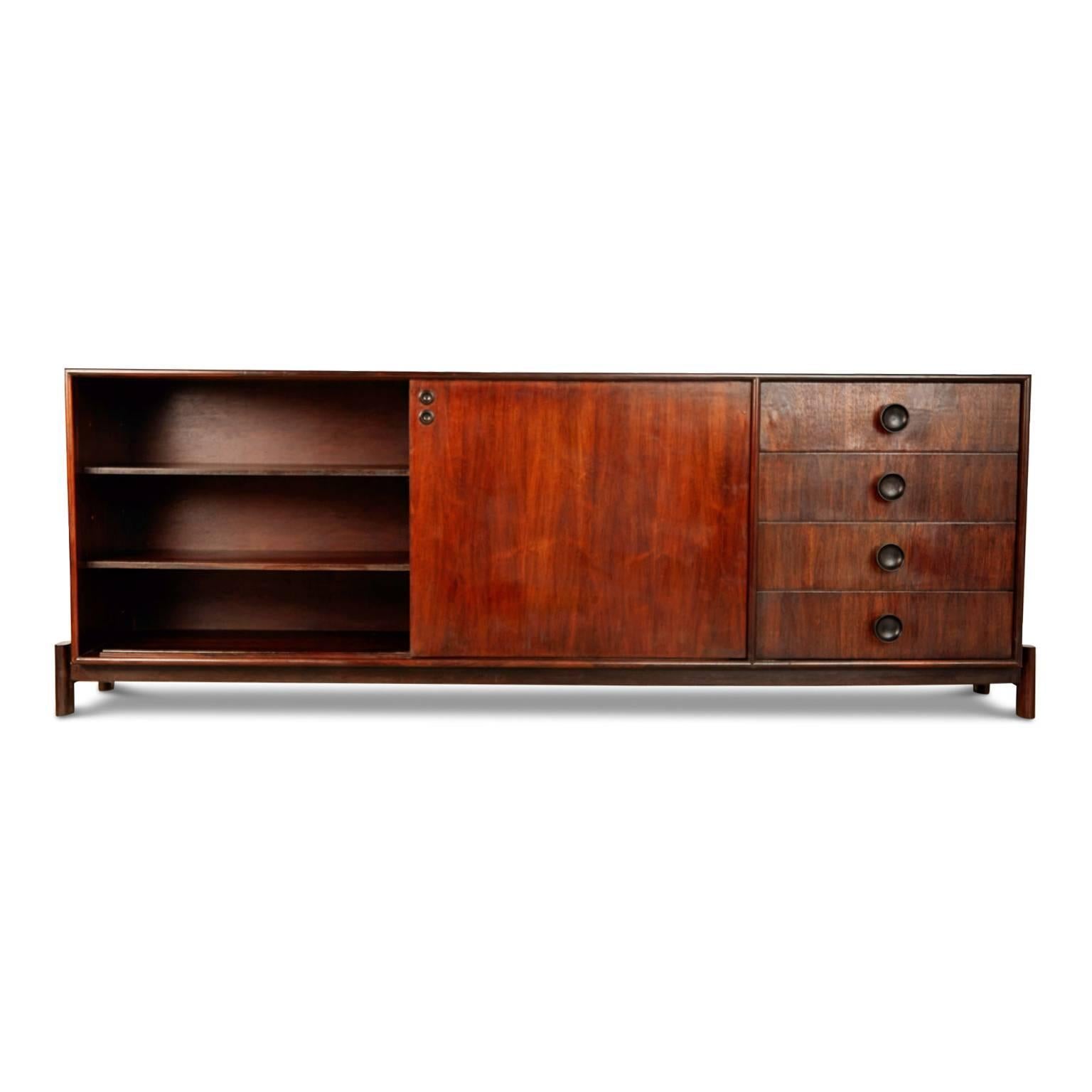 Mid-Century Modern Carlo Hauner for Forma Brazil Large Rosewood Credenza on Plinth Base, circa 1960