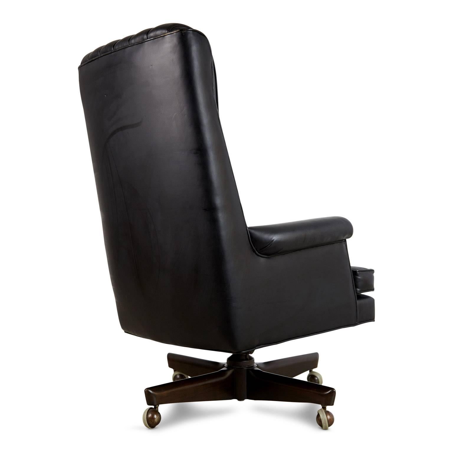 Mid-Century Modern Maurice Bailey for Monteverdi-Young Extra Large Executive Chair, Dated 1968