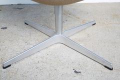 Swan Chair by Arne Jacobsen for Fritz Hansen
