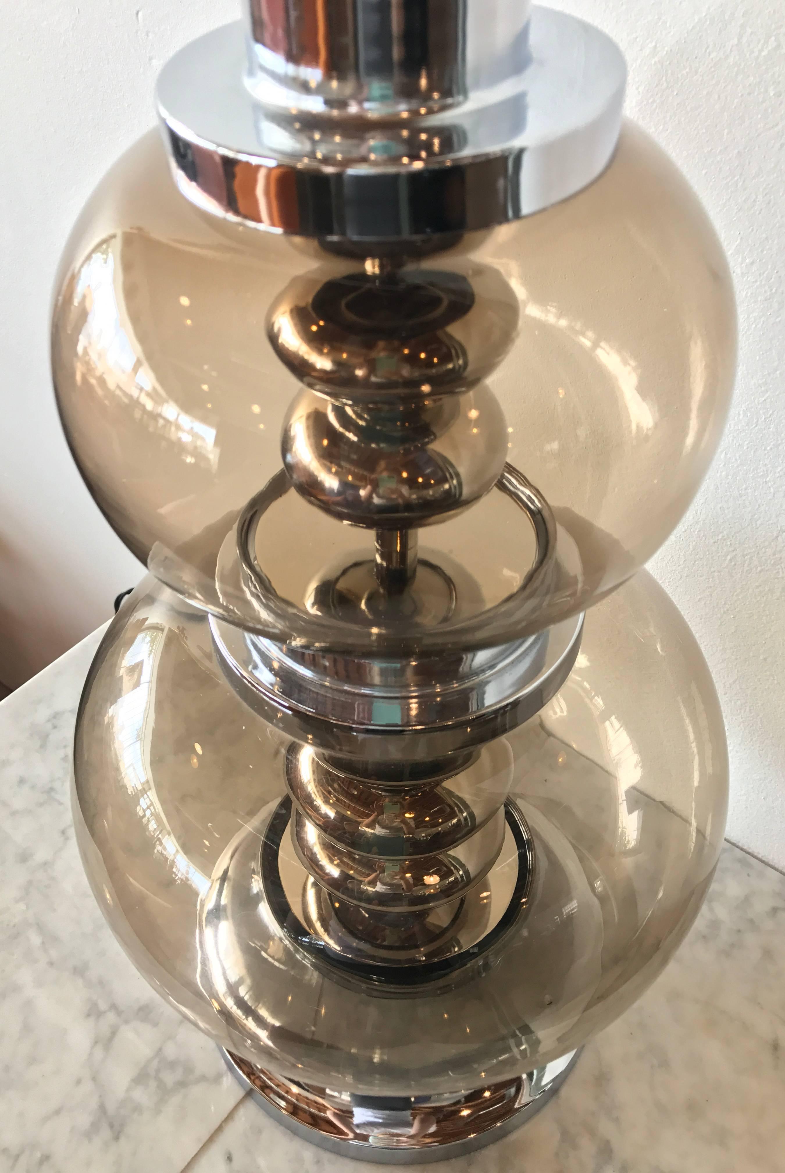 Mid-Century Modern Smoked Glass Ellipsoids and Chrome Table Lamp, Italy, circa 1970