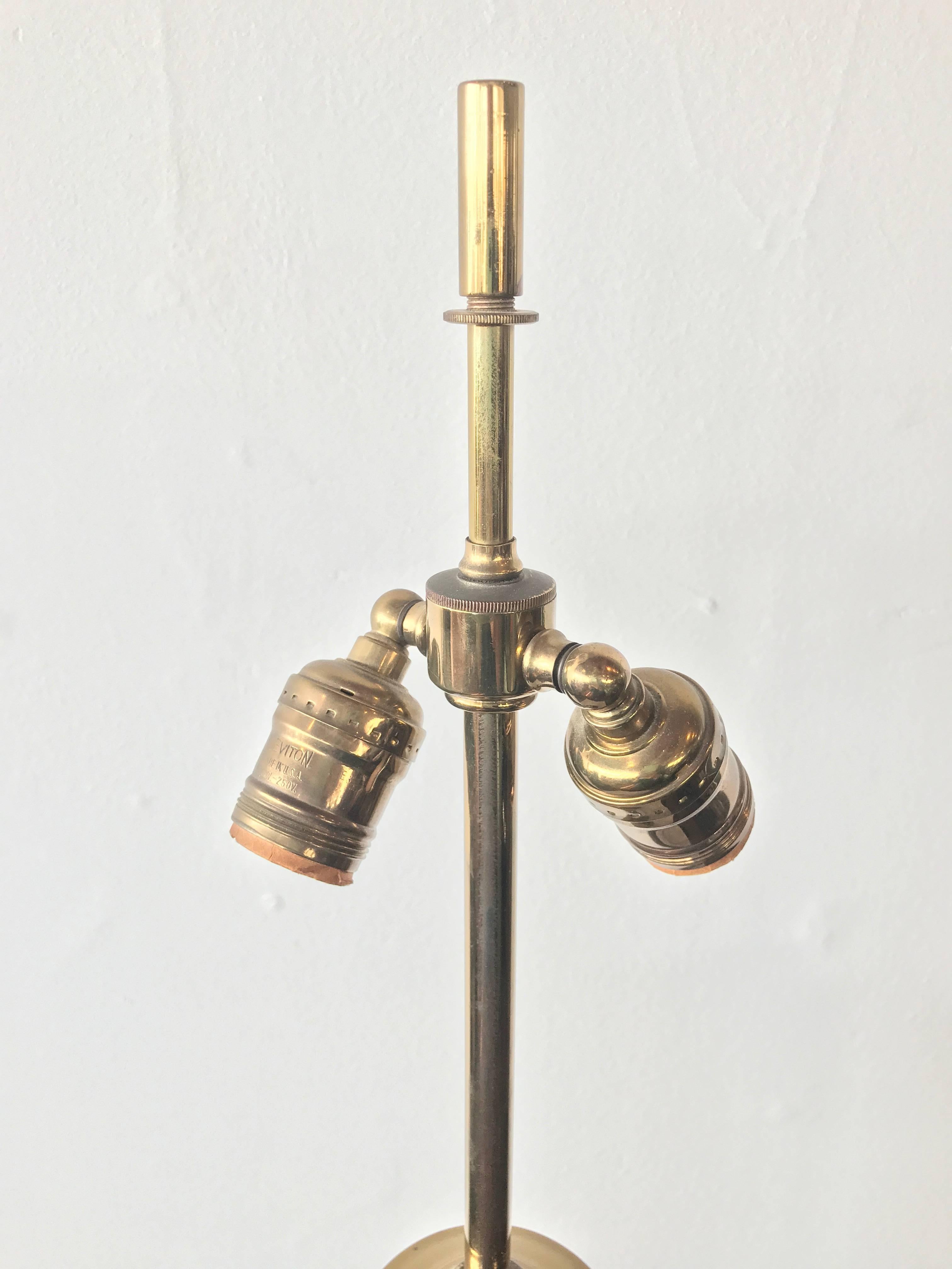 Tall Brass Mid-Century Lamp, circa 1970 In Good Condition In Los Angeles, CA