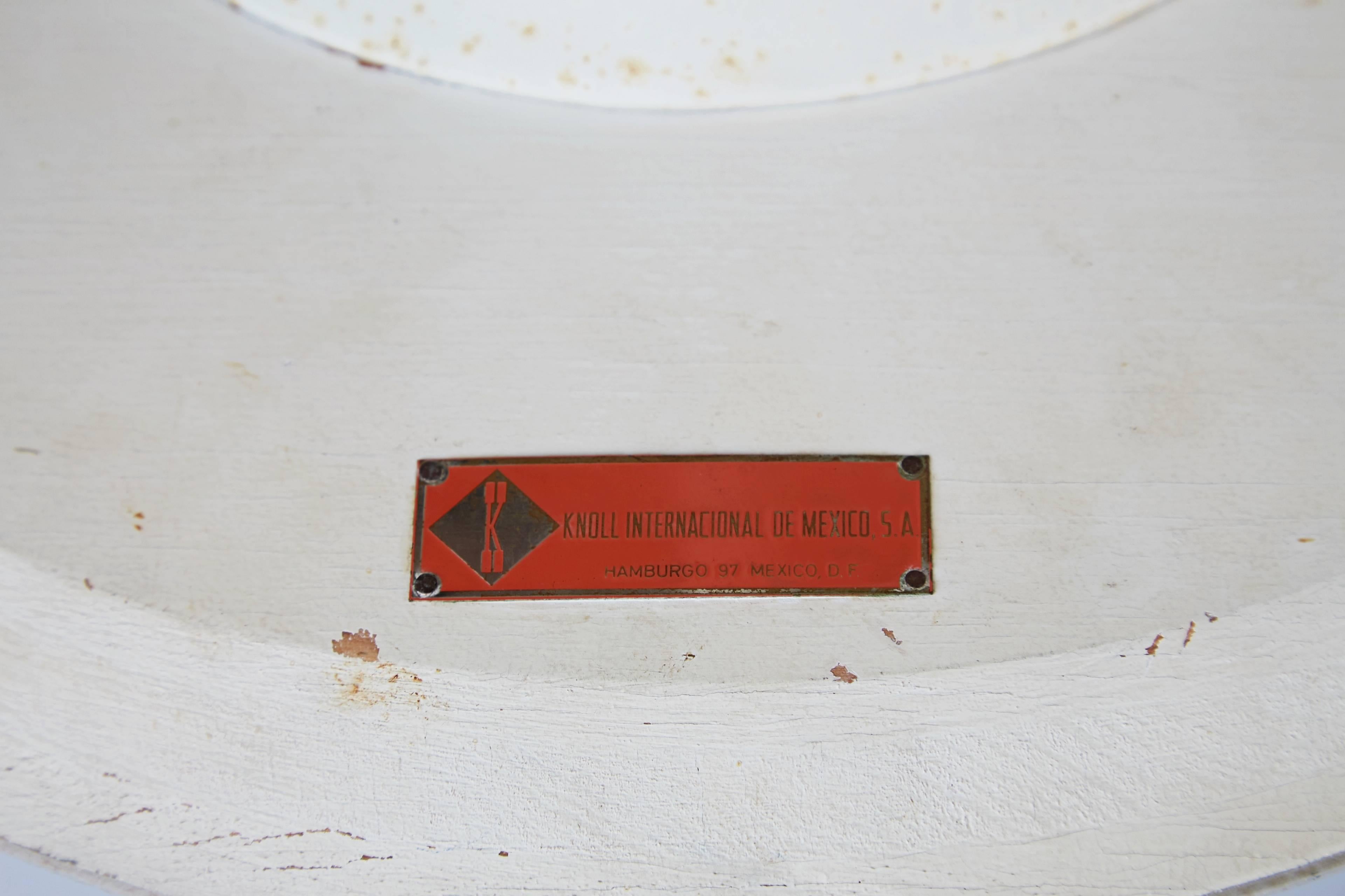 Powder-Coated Original Marble Tulip Dining Table by Eero Saarinen for Knoll International