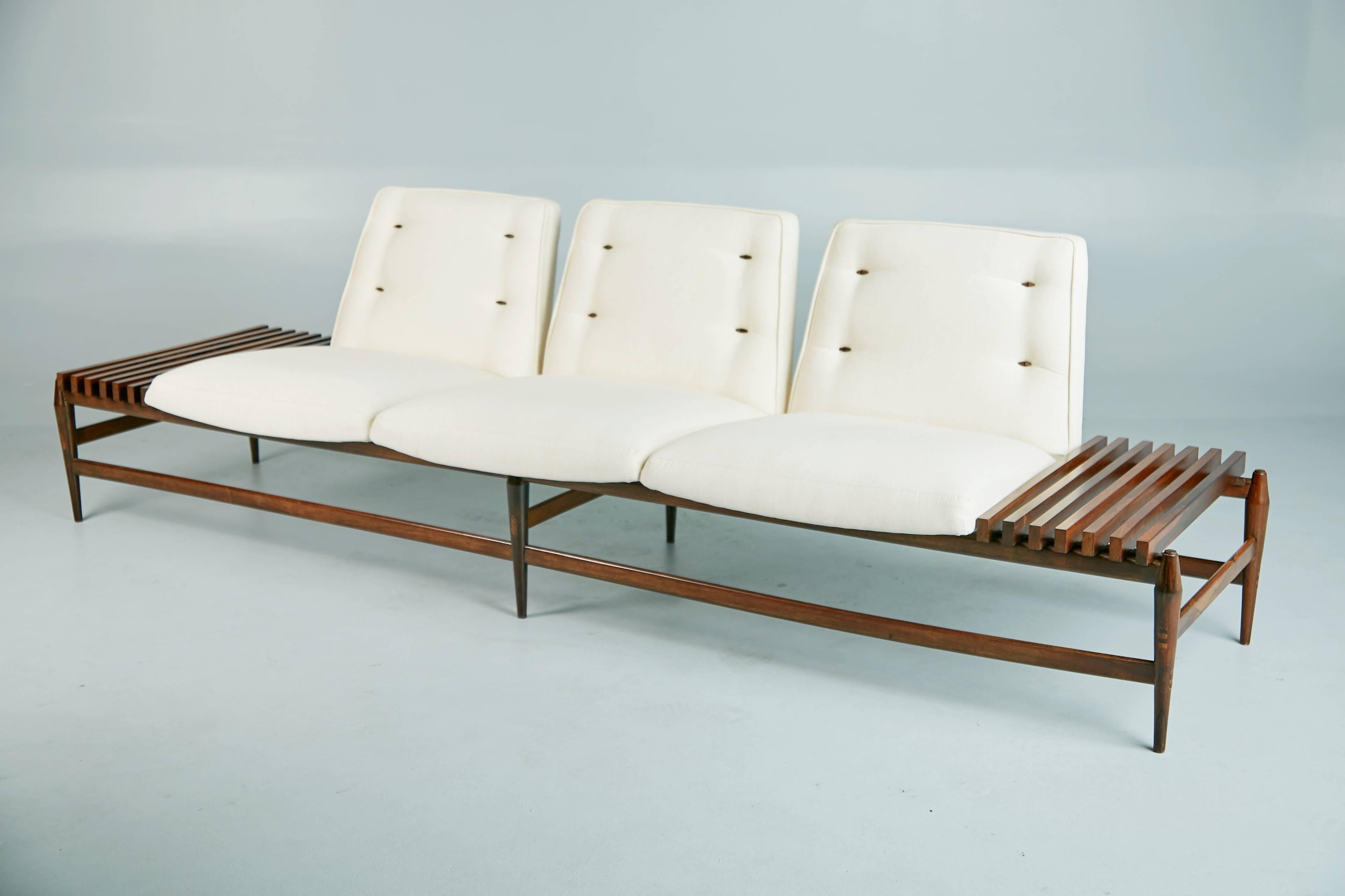 Mid-20th Century Liceu De Artes e Oficios Jacaranda Sofa, Brazil, circa 1950