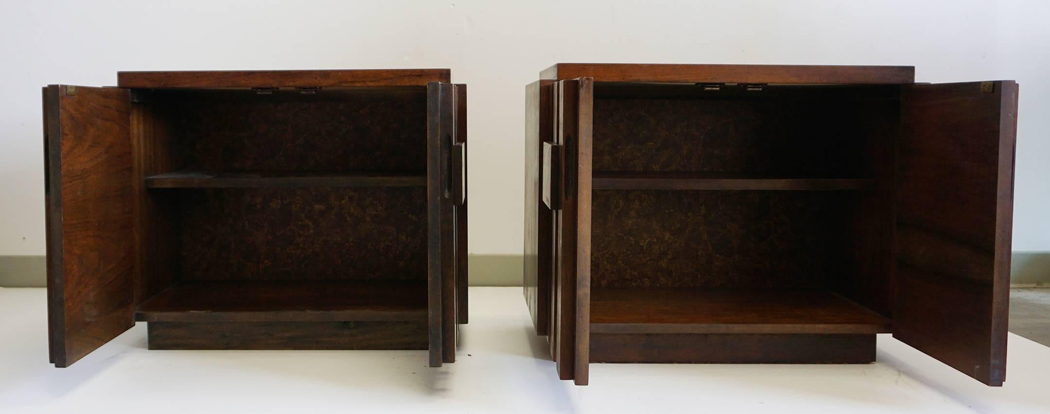 Mid-Century Modern Brutalist side tables or nightstands made by Lane in the style of Paul Evans with Mosaic collection chunk block details on the doors.

Mid-Century striking pair of Lane nightstands or end tables in the style of Paul Evans with