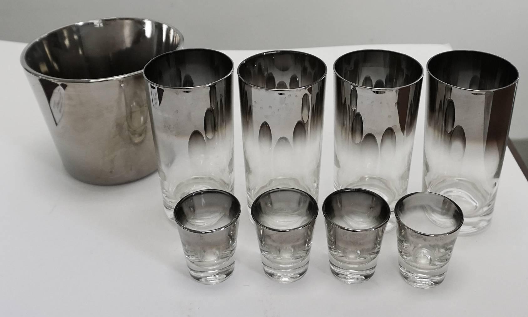 American Ombre Silver Fade Cocktail Set For Sale