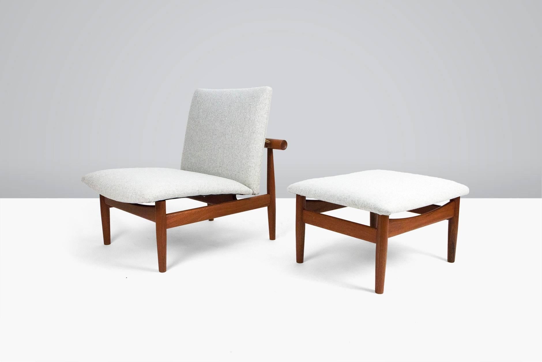 Produced by France and Son, Denmark. Solid teak frame, exposed brass fittings. Seat and back pad reupholstered in Kvadrat Divina wool fabric. Highly sought after model inspired by the Miajima water gate near Hiroshima.
