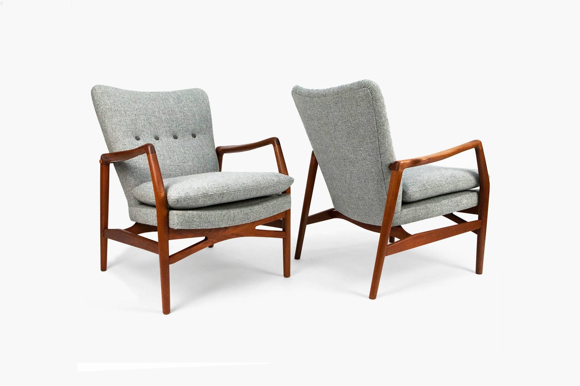 Kurt Olsen Model 215 Teak Lounge Chairs, 1954 In Excellent Condition In London, England