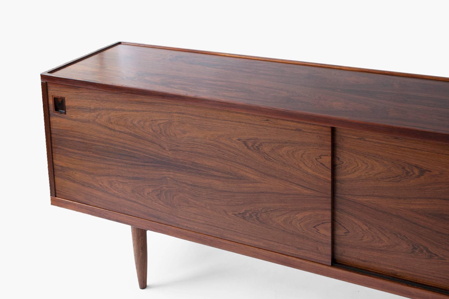 niels moller sideboard