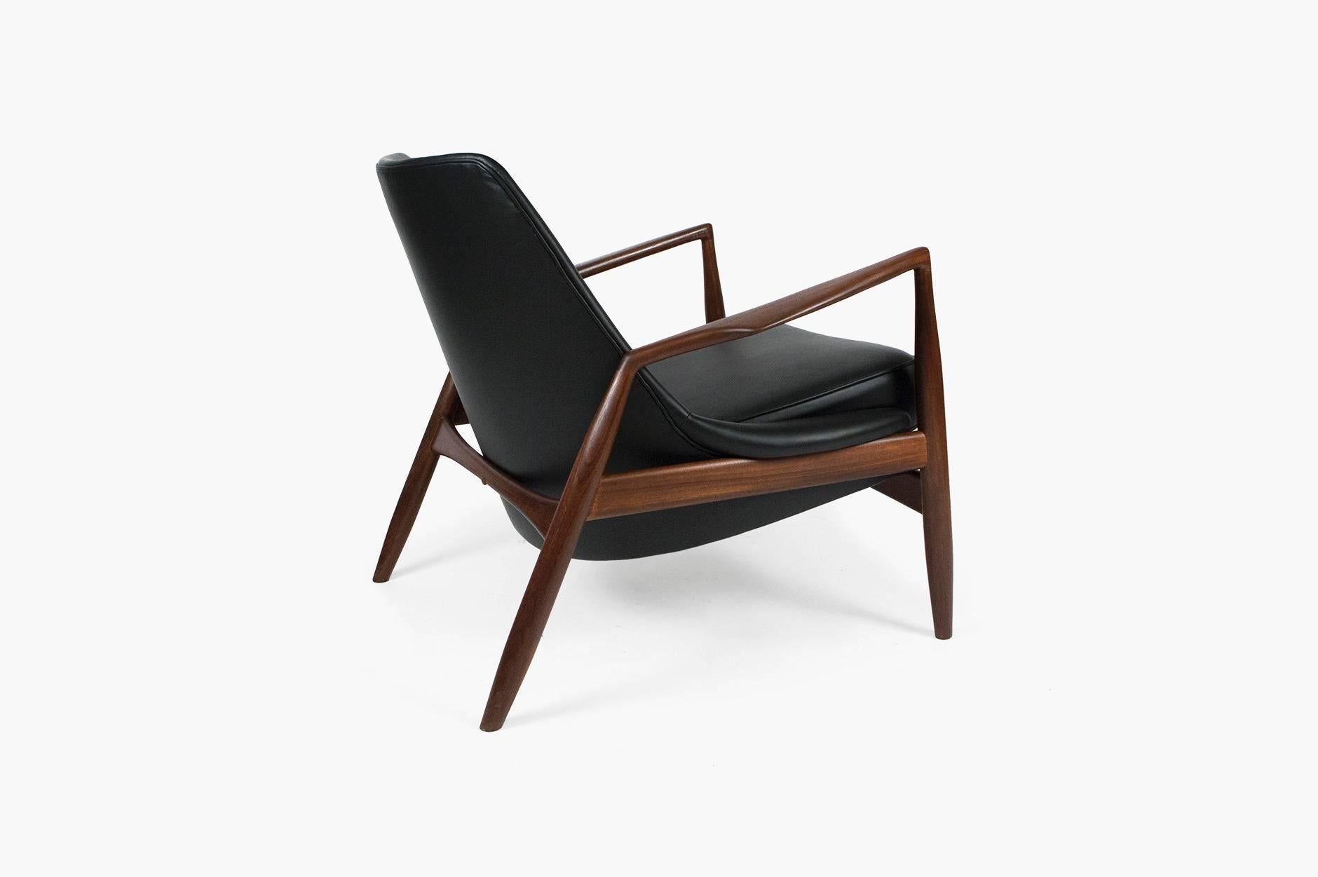 Ib Kofod-Larsen 'Seal' Lounge Chair, 1950s 1