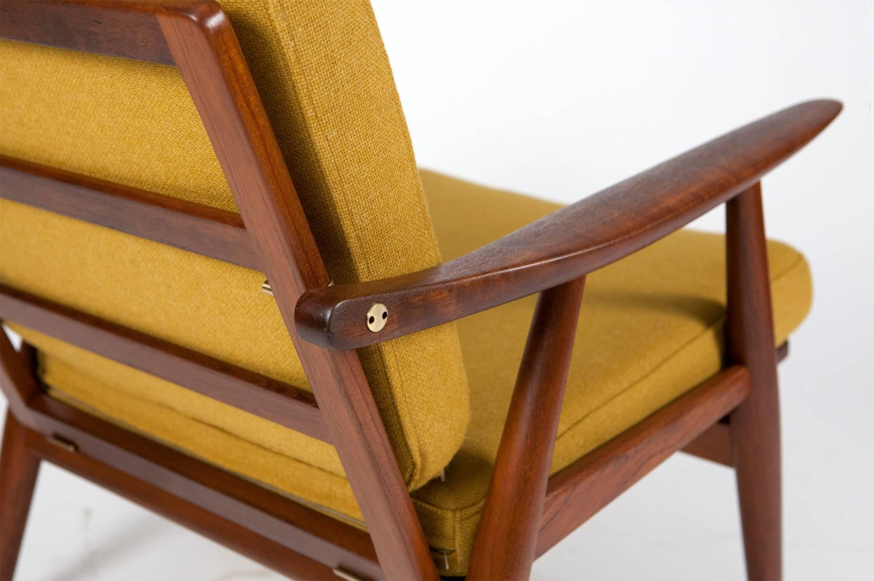 Scandinavian Modern Hans J. Wegner GE-270 Teak Lounge Chair