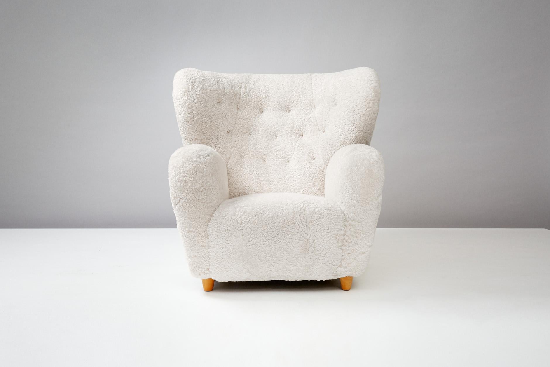 Scandinavian Modern Märta Blomstedt Pair of Hotel Aulanko Sheepskin Chairs