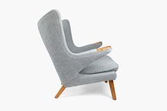 Hans J. Wegner AP-19 Papa Bear Oak Armchair