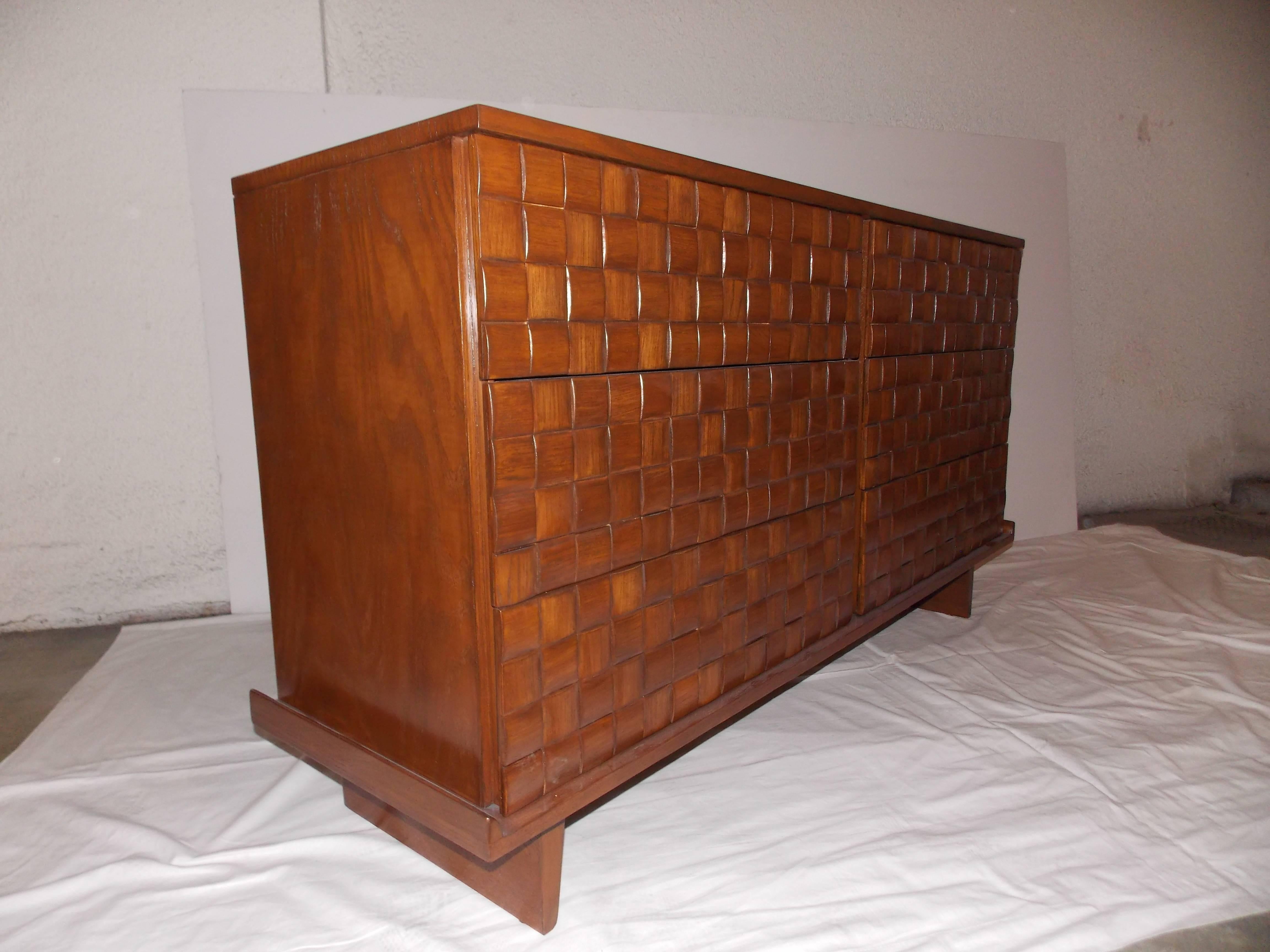 Paul Laszlo Dresser for Brown & Saltman California Design 1