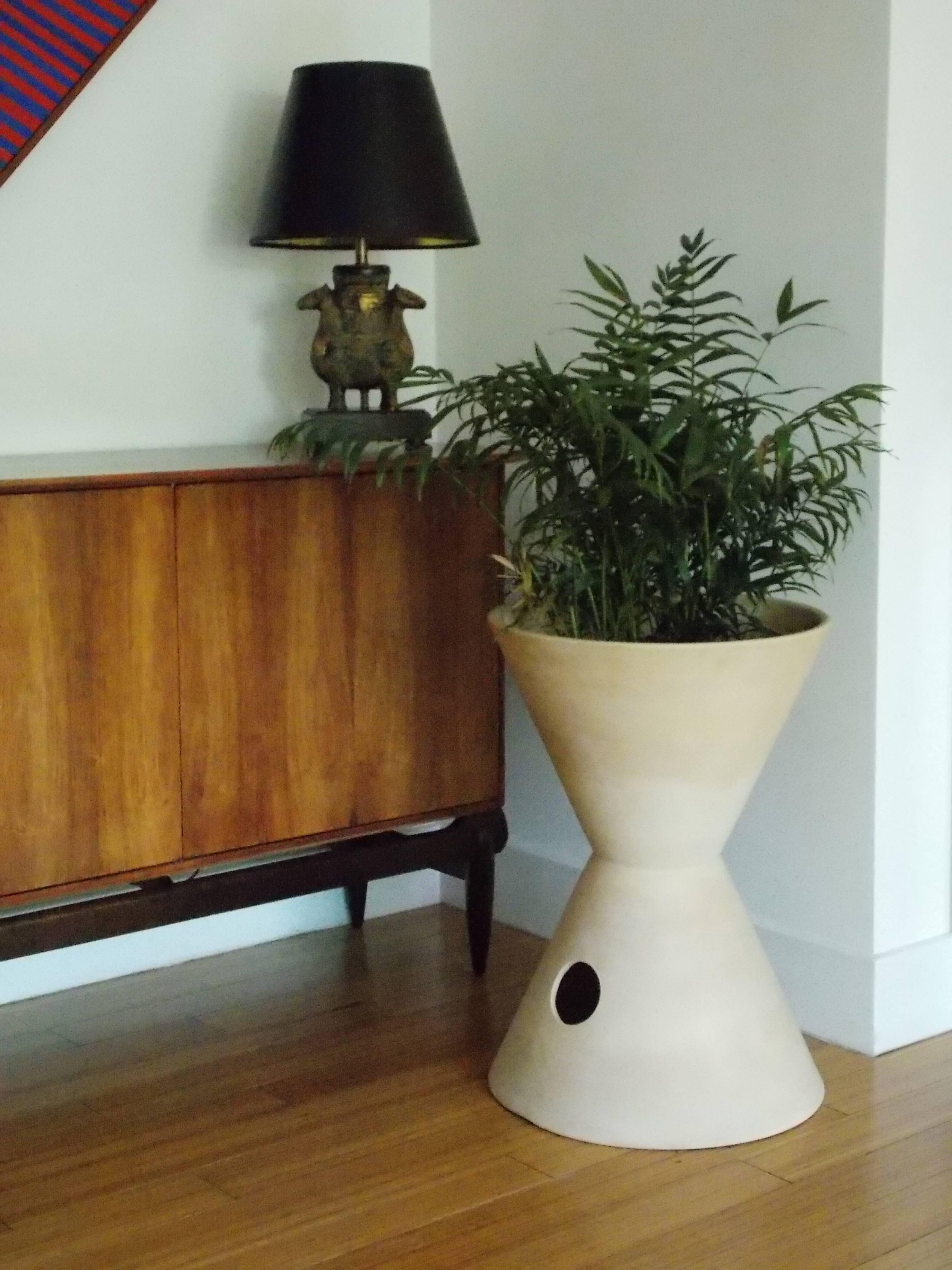 La Gardo Tackett Large Vase Planter for Architectural Pottery, USA 1