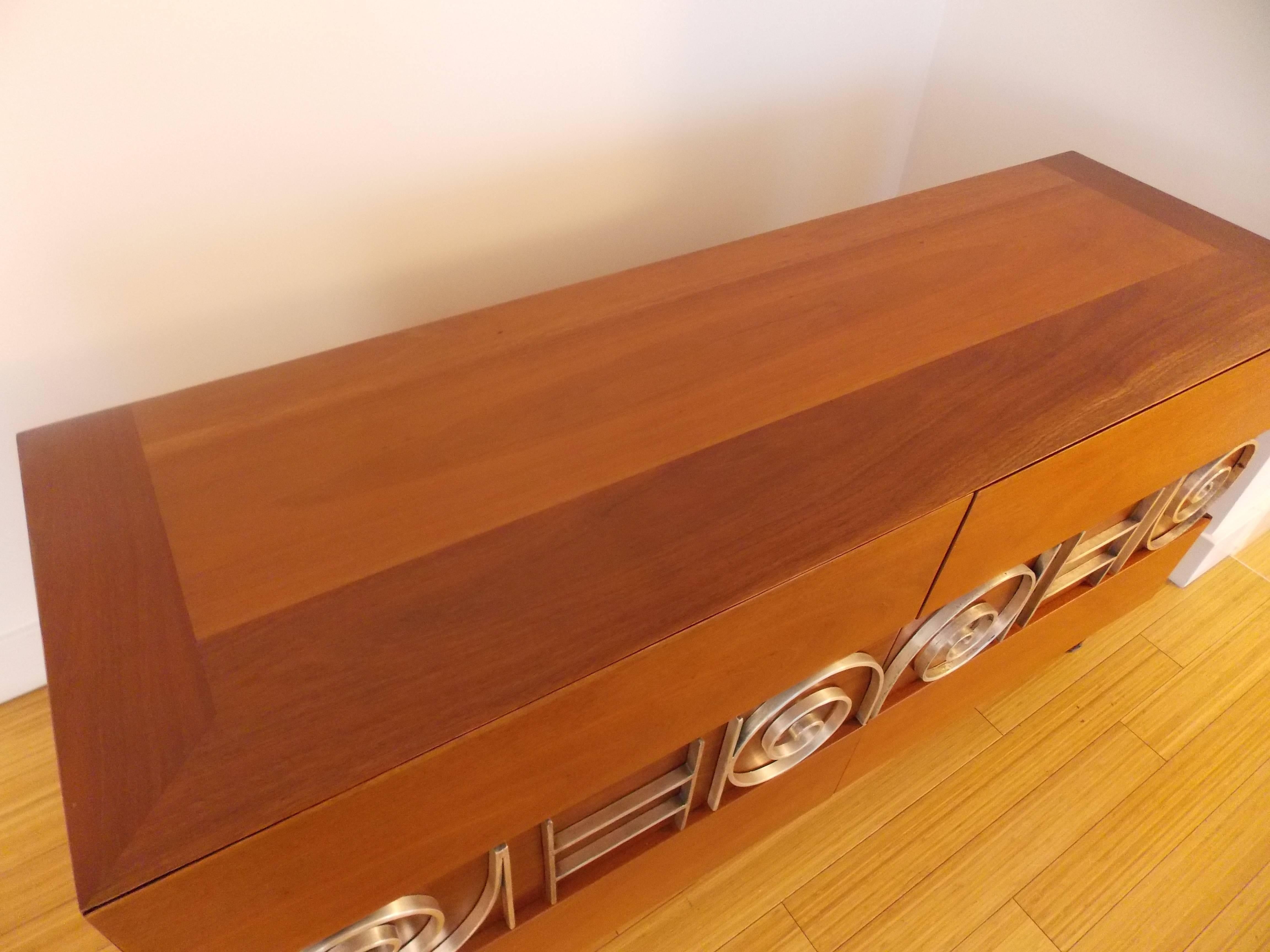 Edmund Spence Chest of Drawers, 20th Century In Good Condition In Los Angeles, CA