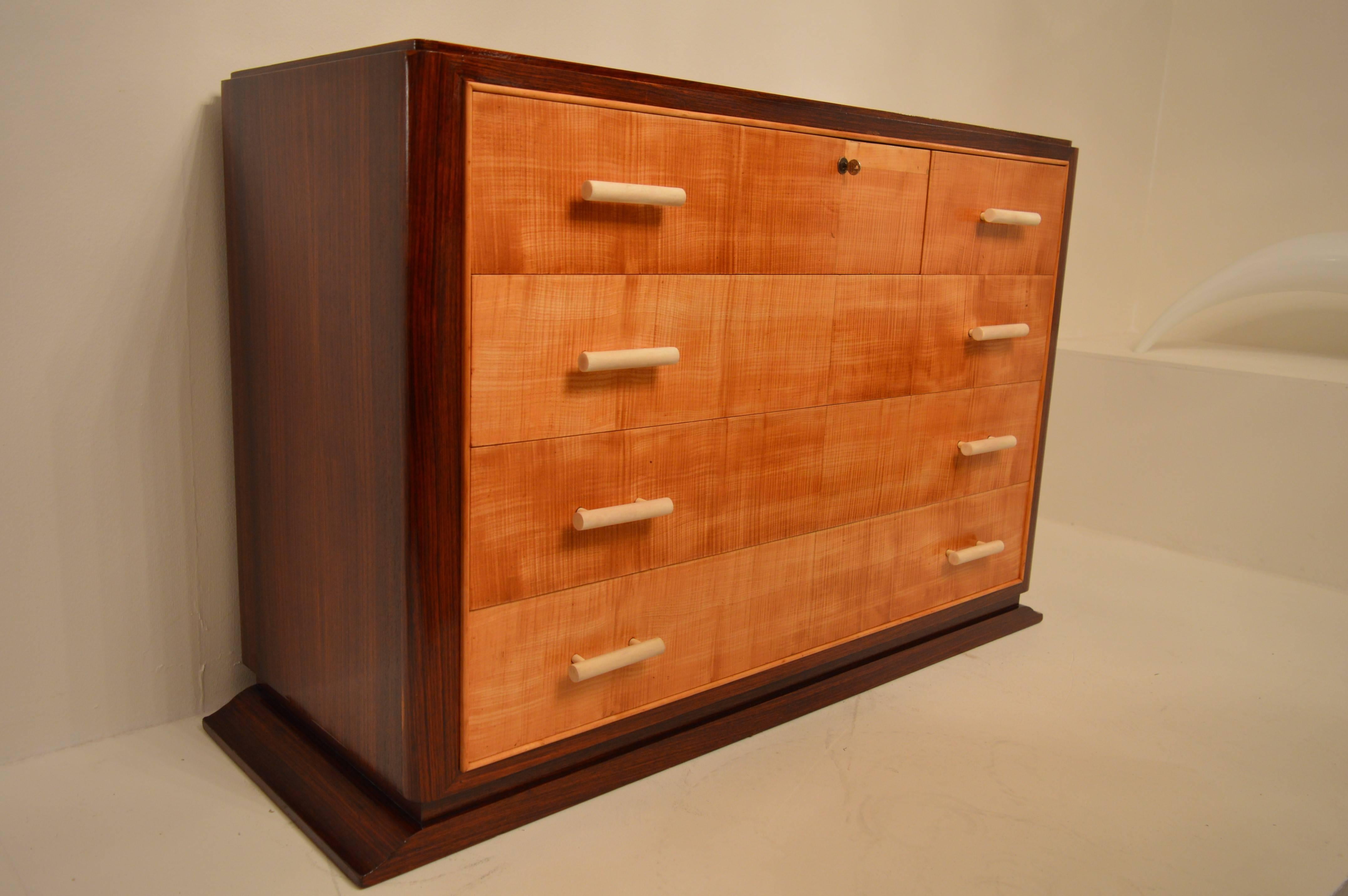 Art Deco Commode in Rosewood and Sycamore Moiree, Attributed to Mercier Freres 4