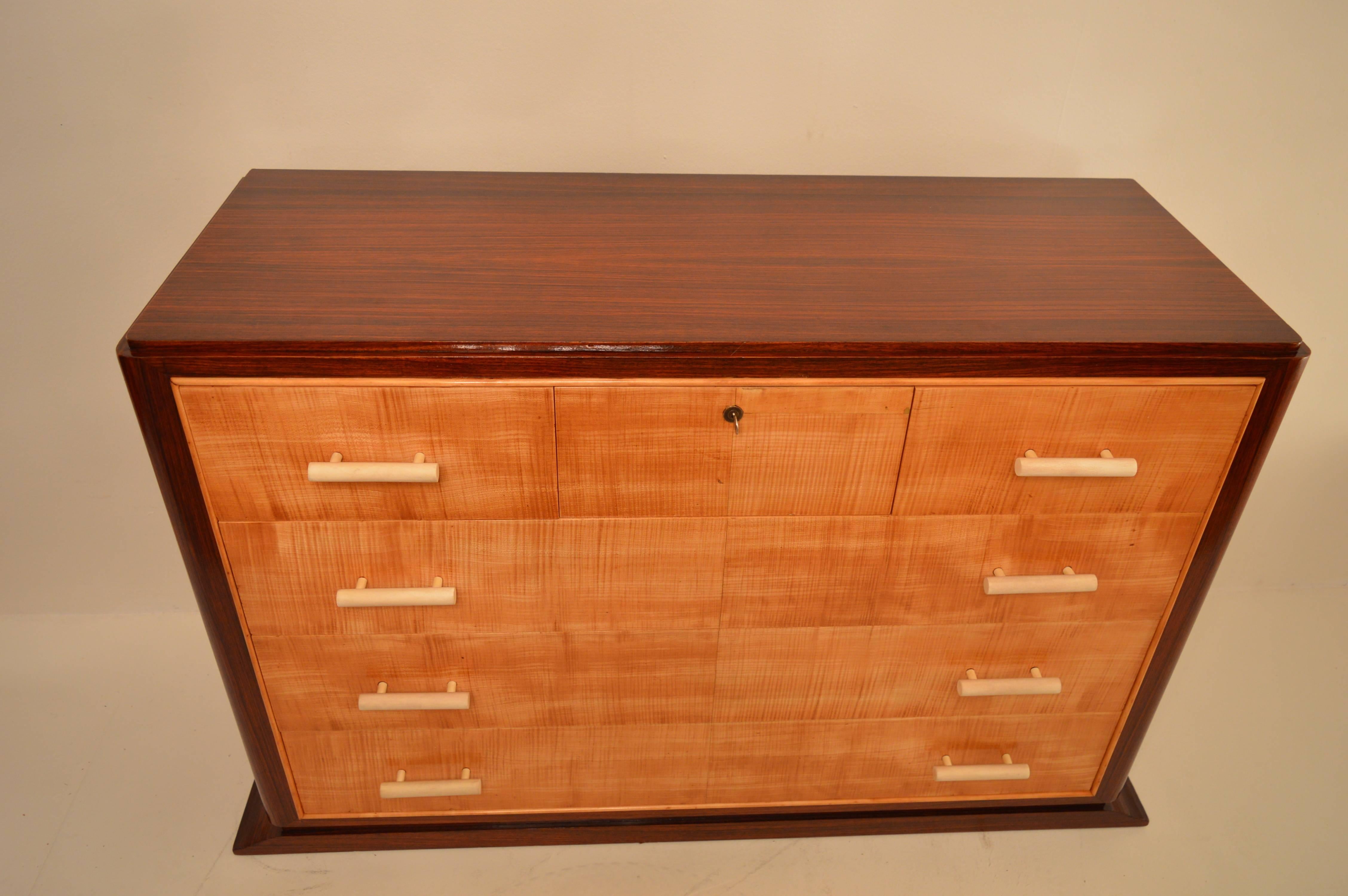 Art Deco Commode in Rosewood and Sycamore Moiree, Attributed to Mercier Freres 3