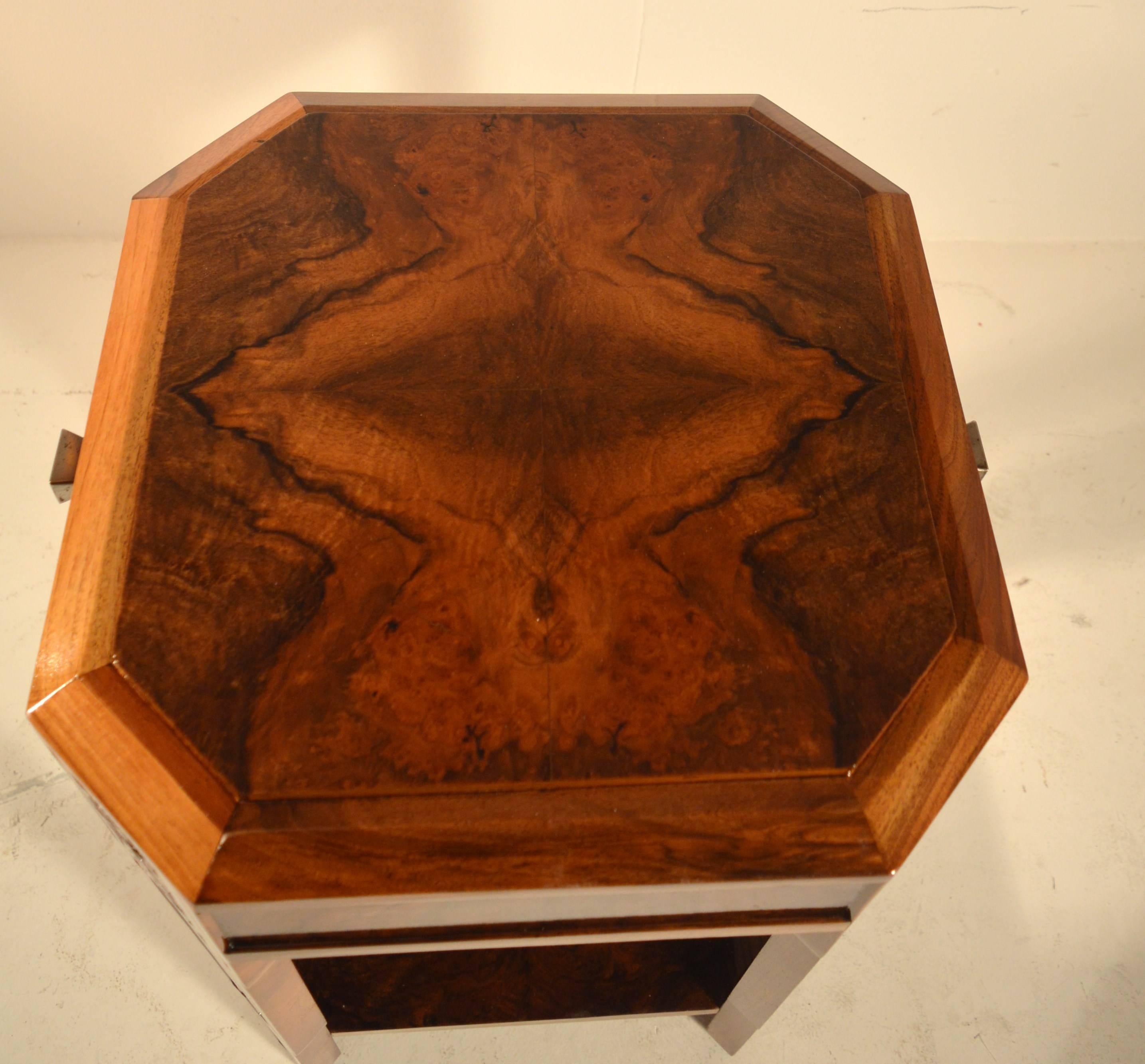Art Deco Table Signed by Louis Majorelle in Walnut In Excellent Condition In Castenray, NL