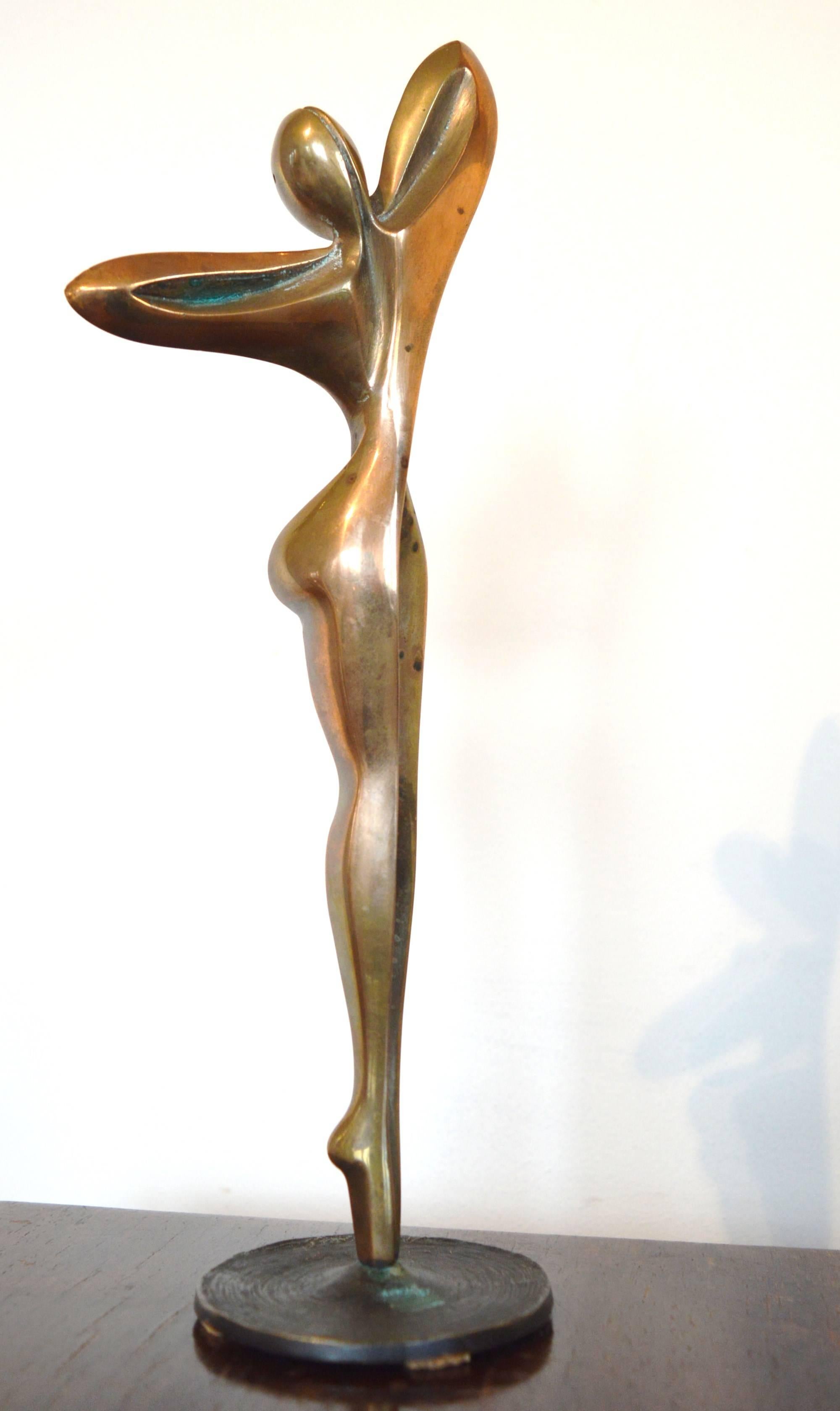 Mid-Century Modern Bronze sculpture of a woman by Amedeo Fiorese