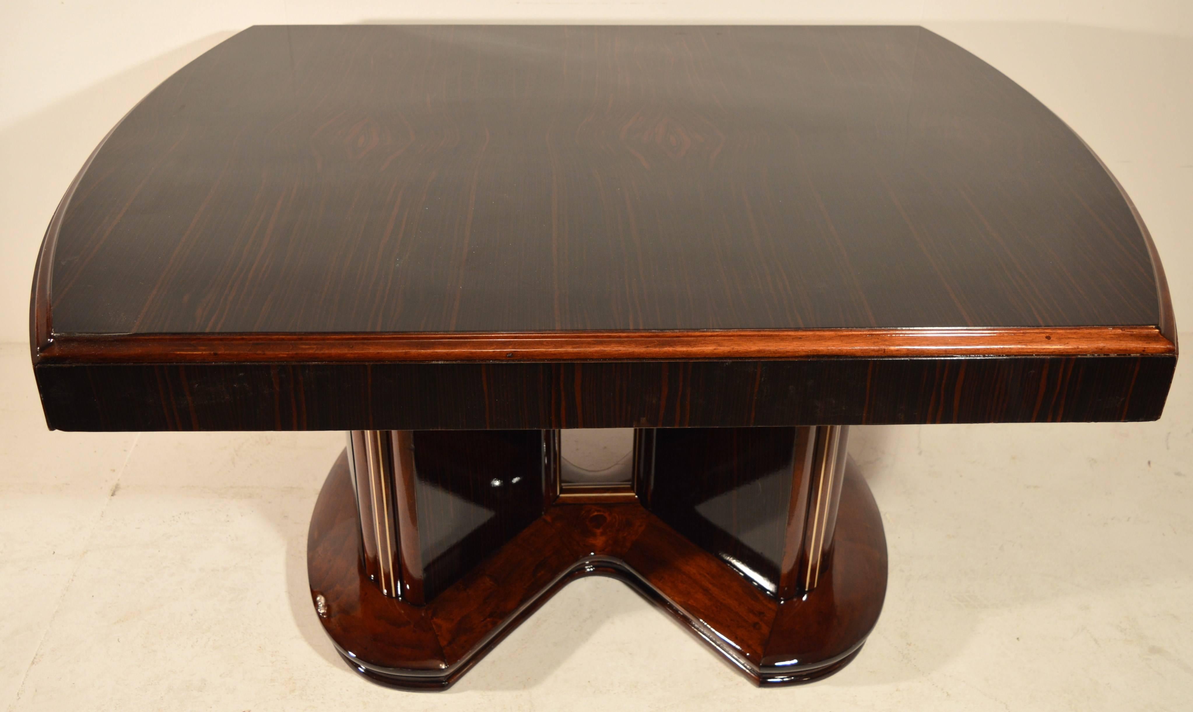 Art Deco Dining Table with Eight Chairs in Ebony Macassar In Excellent Condition In Castenray, NL