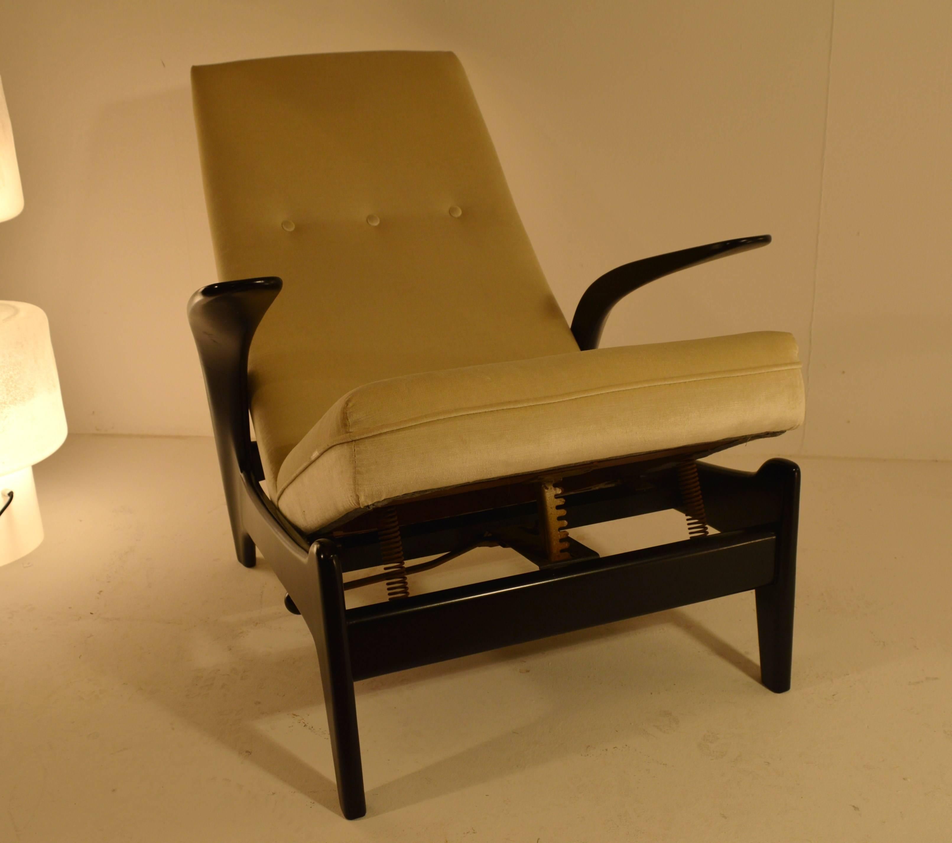 Sculptural Gimson and Slater Rock'n Rest Lounge Chair In Excellent Condition In Castenray, NL