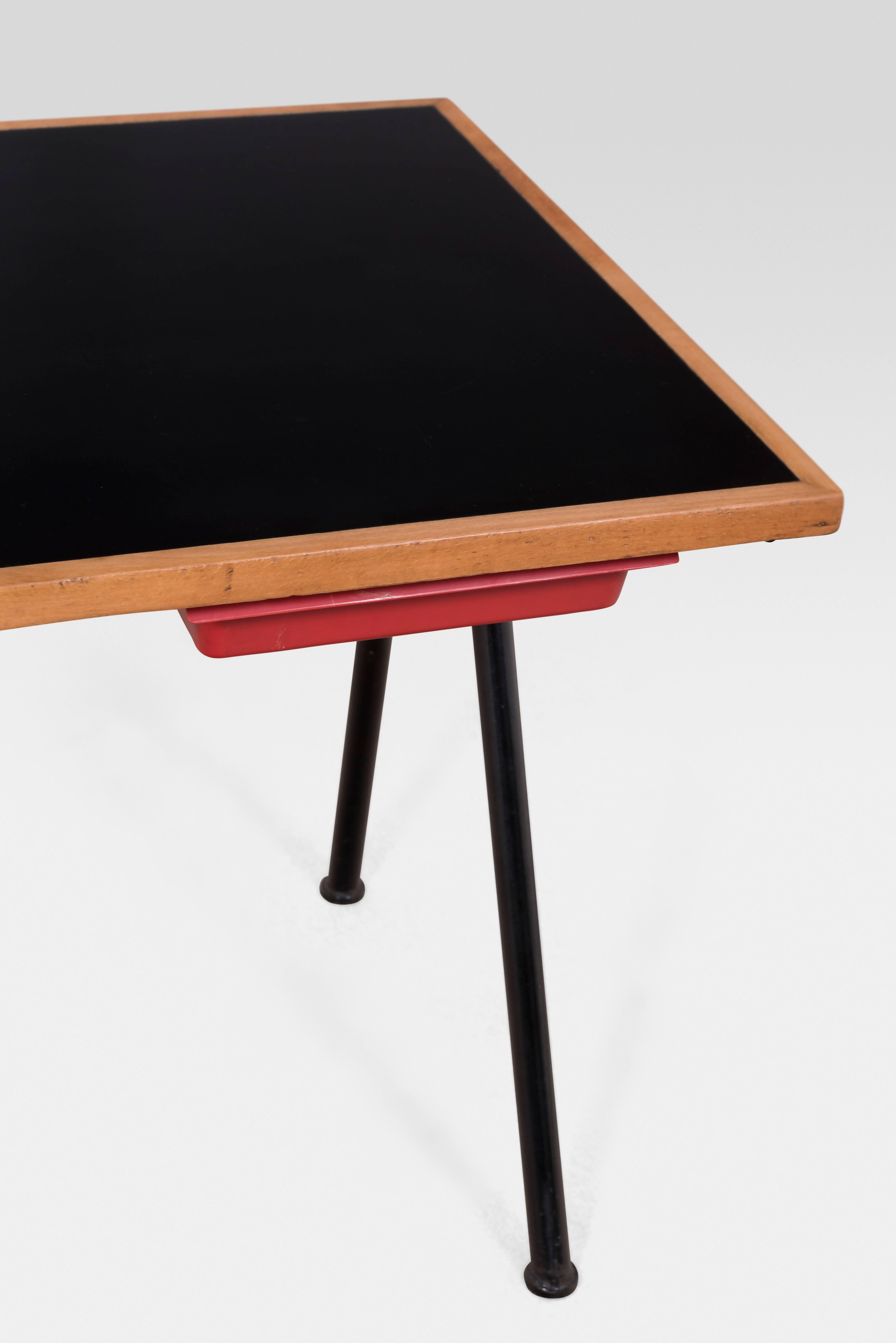 Beautiful Antony Compas Desk by Jean Prouvé In Excellent Condition In Brussels, BE