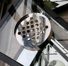 Pique-Fleurs En Métal Argenté