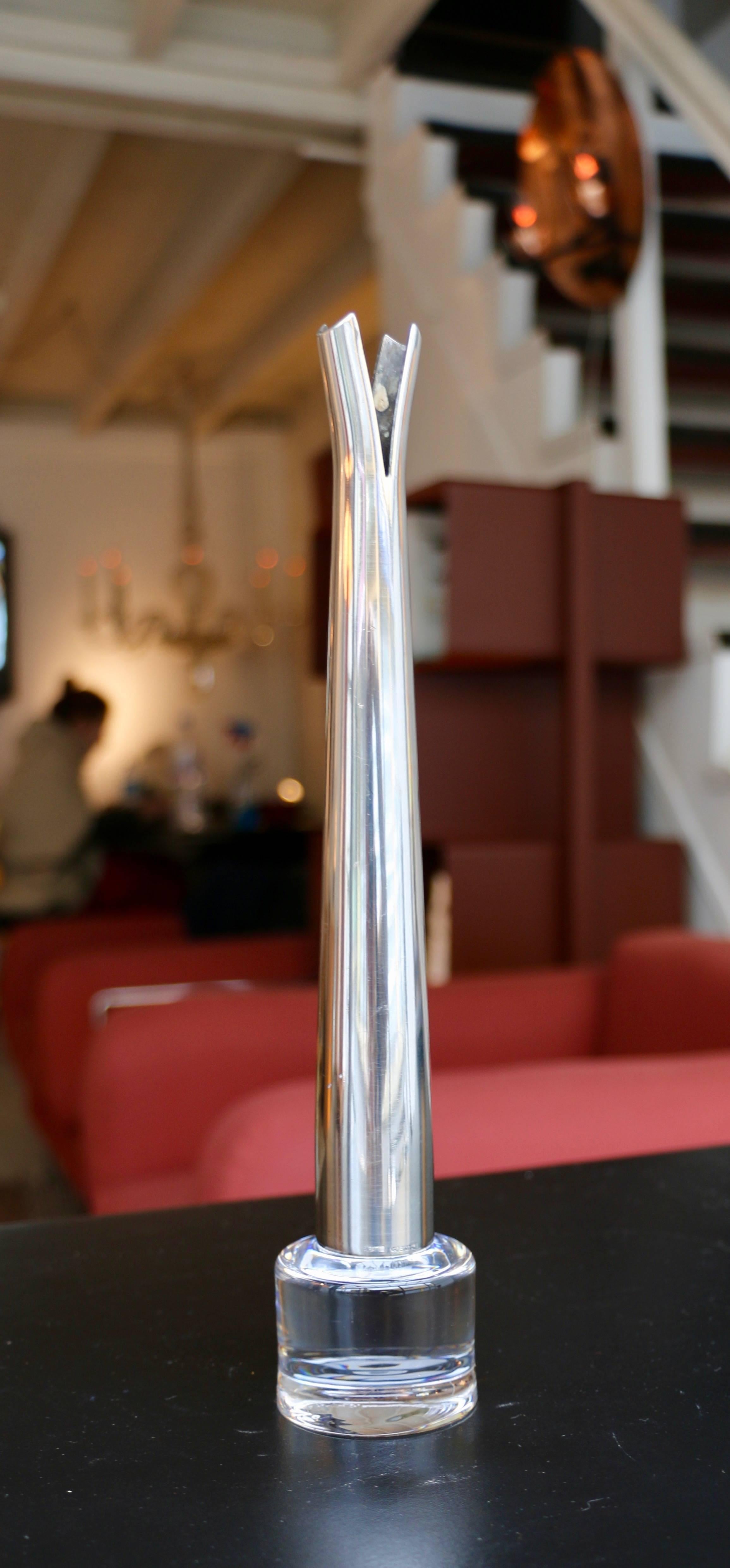 Silvered Metal and Glass Base Soliflore In Excellent Condition For Sale In Saint-Ouen, FR