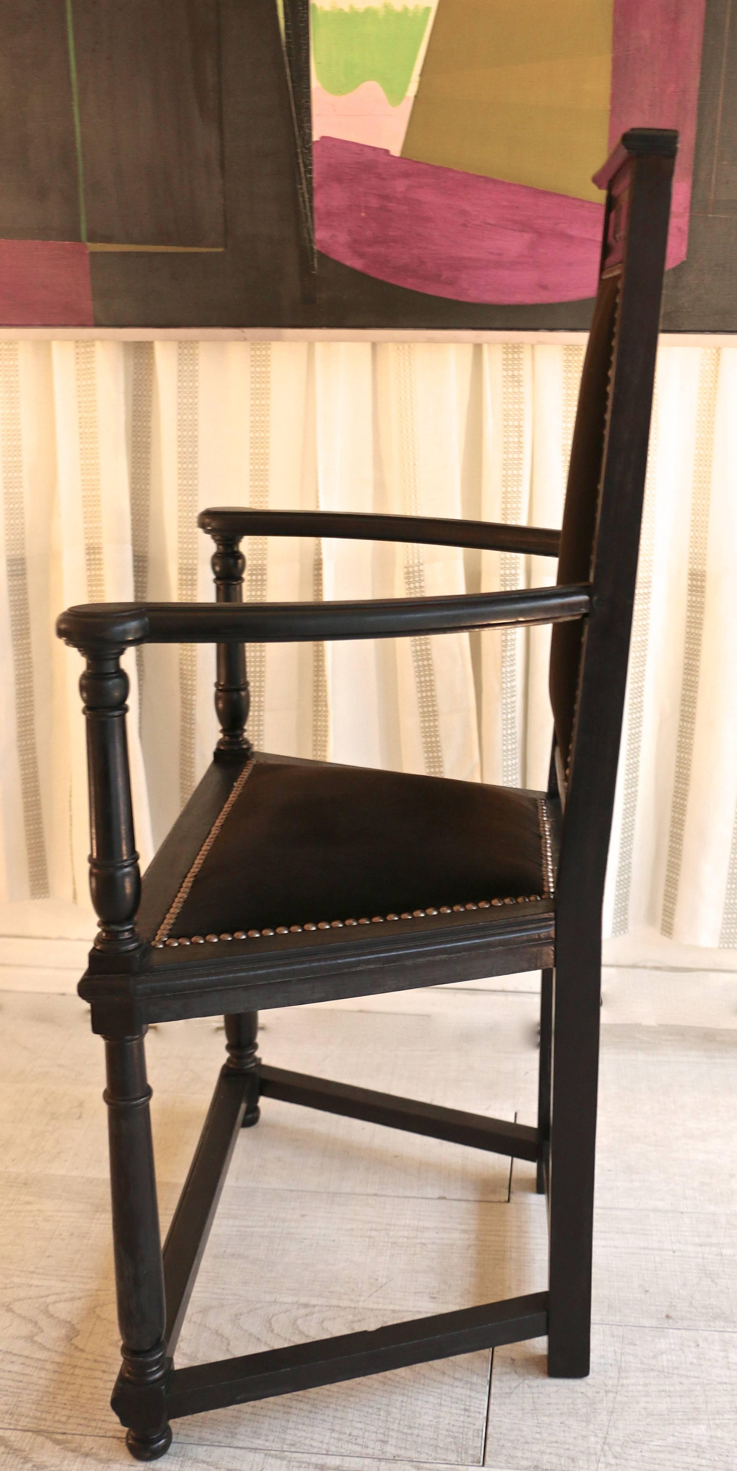 Late 19th Century Pair of Black Wooden Armchairs  In Excellent Condition For Sale In Saint-Ouen, FR