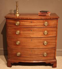 Superb Small George III Bow Fronted Mahogany Chest of Drawers