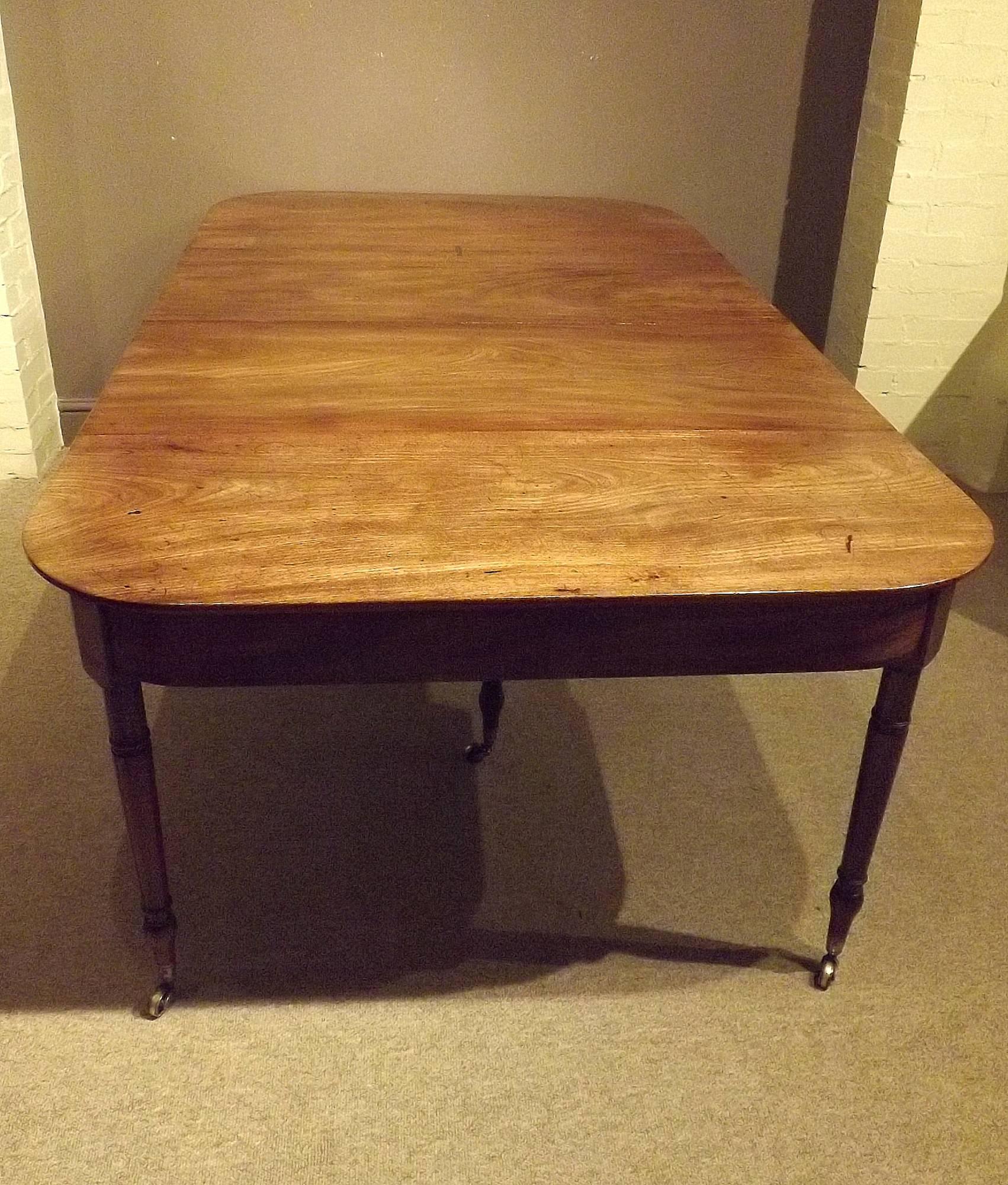 Superb Quality Early 19th Century Concertina Action Dining Table In Good Condition In Wiltshire, GB