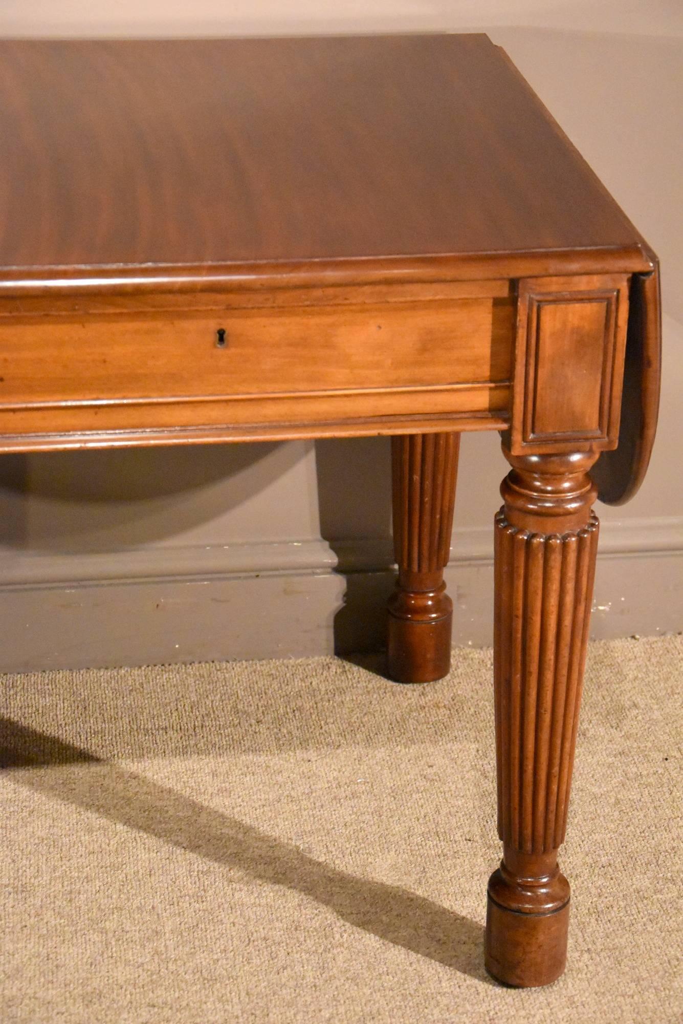 Very Fine Quality Regency Period Gillow Lancaster Sofa Table 4