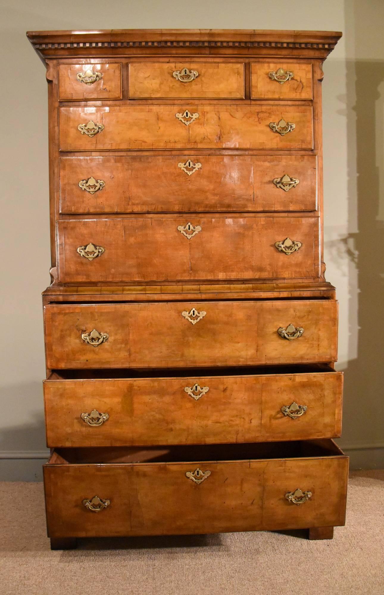A good George II walnut tallboy chest on chest with fluted columns.
Handles not original

Dimensions
Height 72