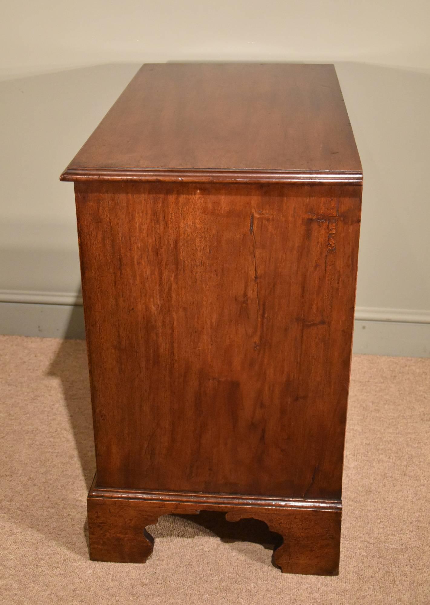 18th Century and Earlier Good George III Mahogany Chest of Drawers