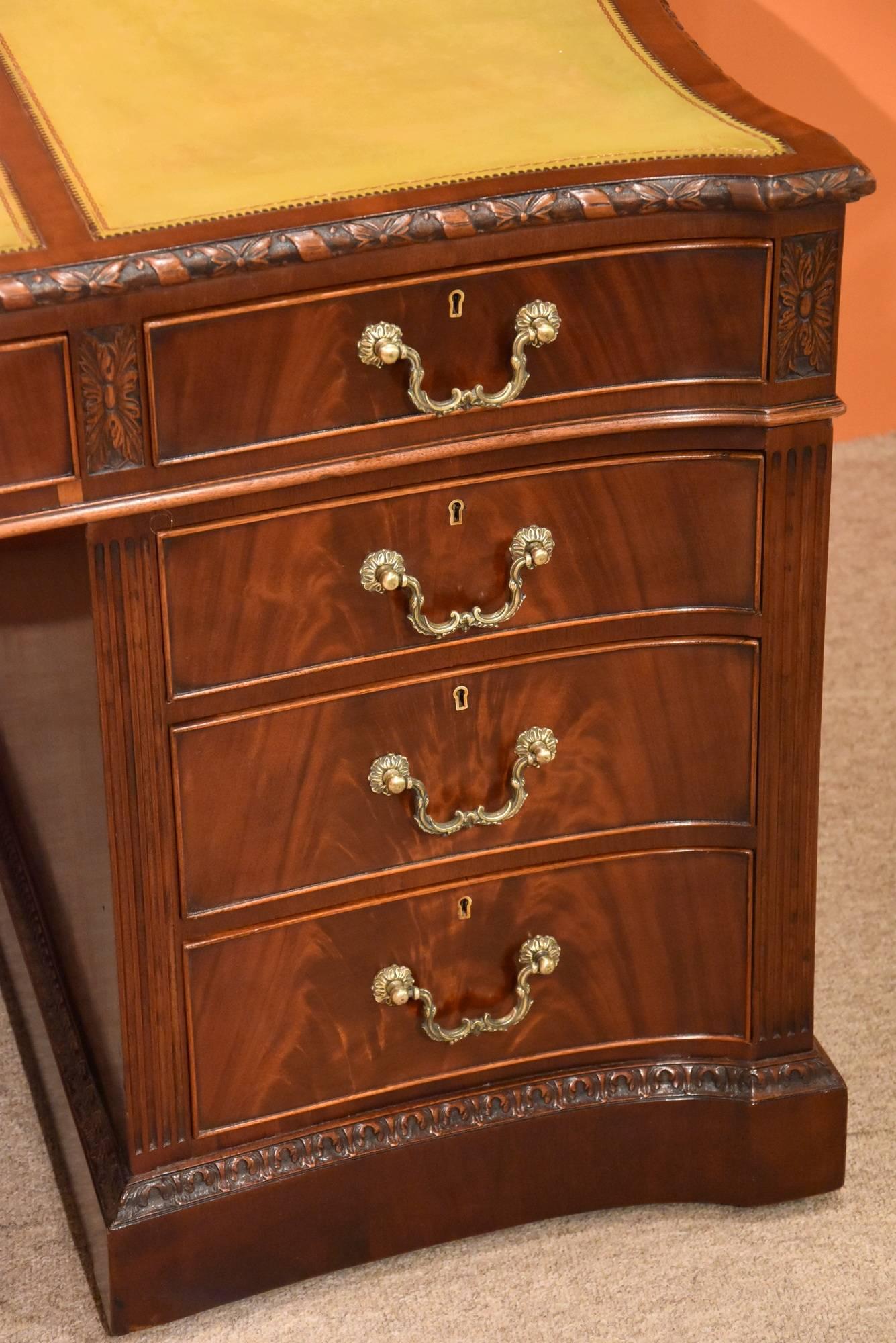 George III Style Mahogany Serpentine Partners Desk For Sale 2