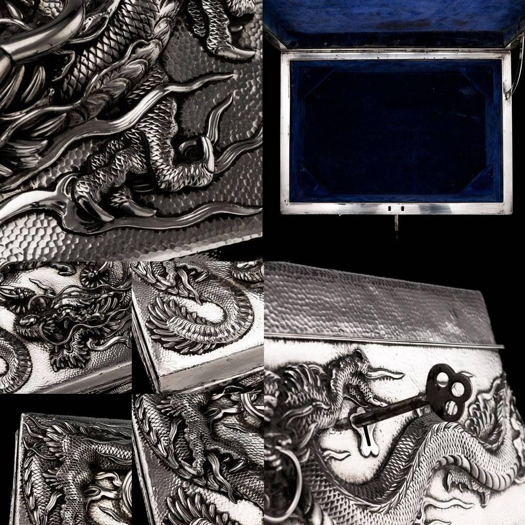 Antique Meiji Japanese Solid Silver Massive Dragon Jewelry Box, circa 1900 In Excellent Condition In Royal Tunbridge Wells, Kent