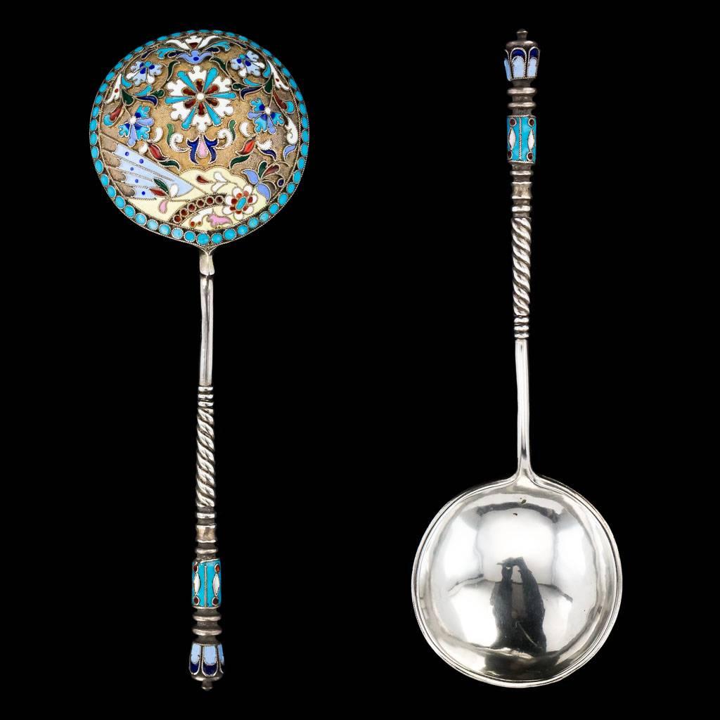Cloissoné Antique 20th Century Russian Solid Silver and Cloisonne Enamel Spoon, circa 1910