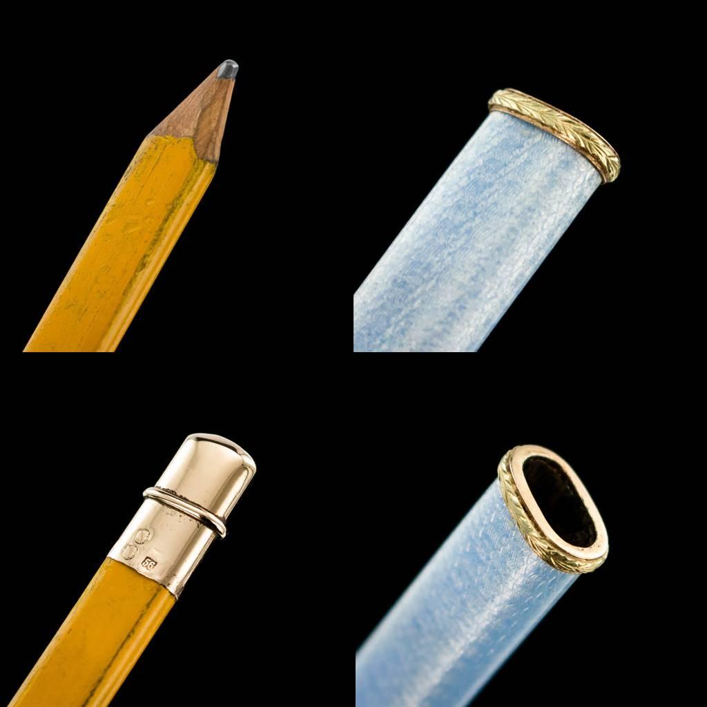 Russian Faberge Two-Colour Gold-Mounted Enamel Pencil, Adler, circa 1910 In Excellent Condition In Royal Tunbridge Wells, Kent