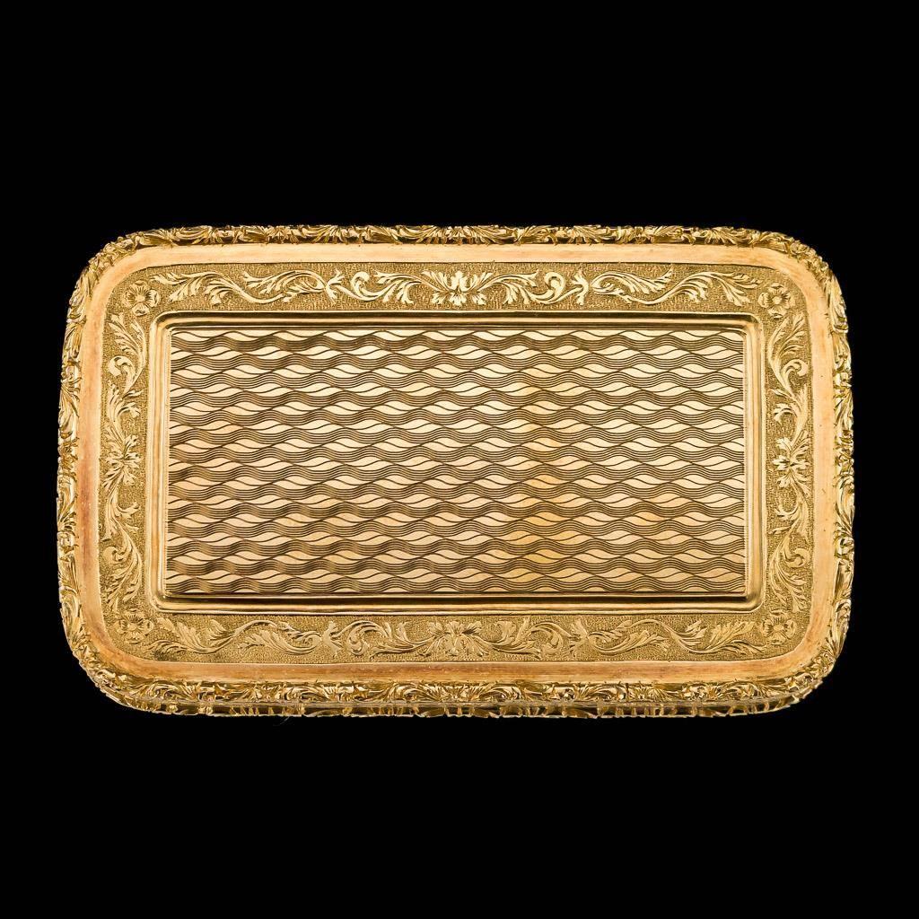 Antique 19th Century French 18-Karat Solid Gold Engraved Snuff Box, circa 1880 In Excellent Condition In Royal Tunbridge Wells, Kent