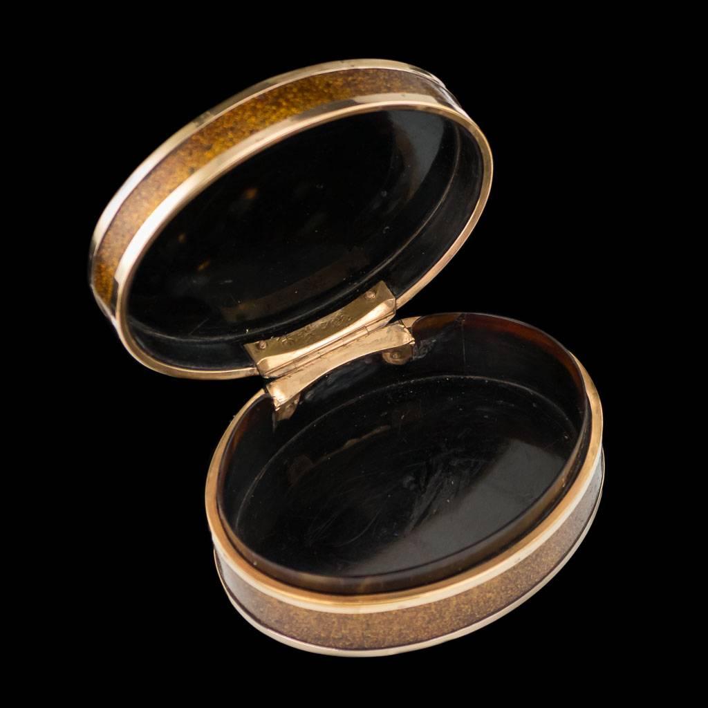 18th Century and Earlier Antique French 18-Karat Gold-Mounted and Japanese Lacquer Snuff Box, circa 1770