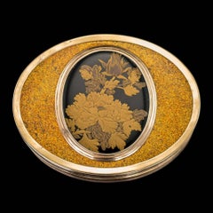 Antique French 18-Karat Gold-Mounted and Japanese Lacquer Snuff Box, circa 1770