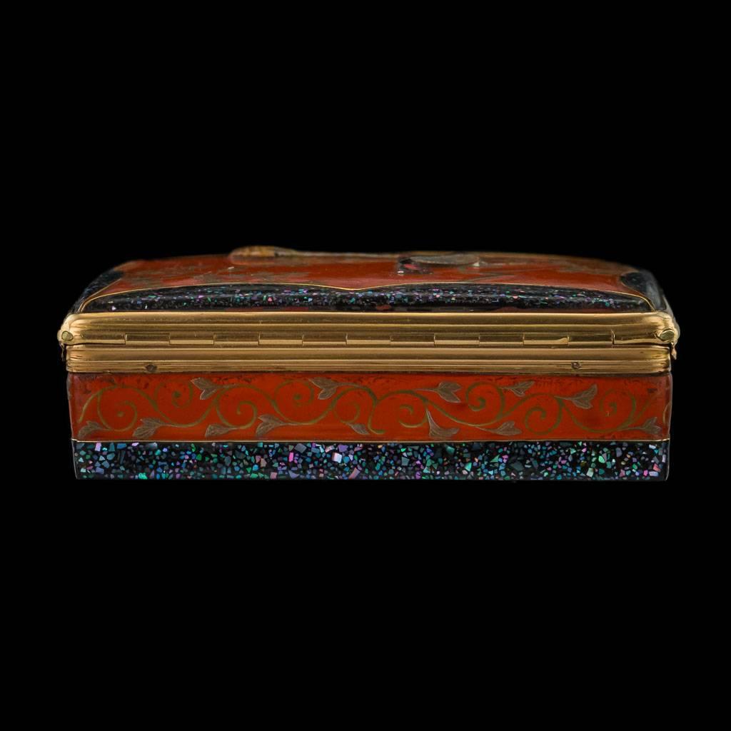 18th Century Antique French 18 Karat Gold-Mounted and Japanese Lacquer Snuff Box, circa 1780