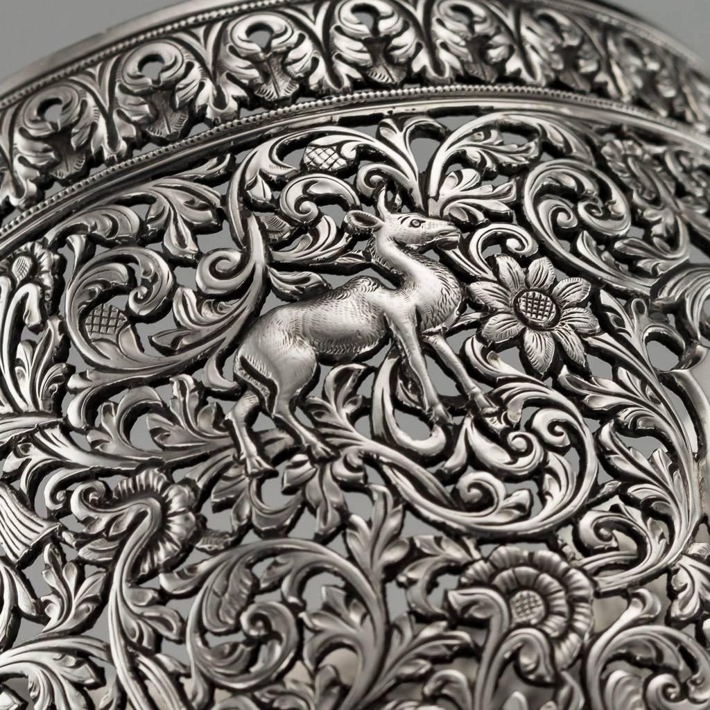 19th Century Indian Cutch Solid Silver Silver Goblet, Animal Scenes, circa 1880 4