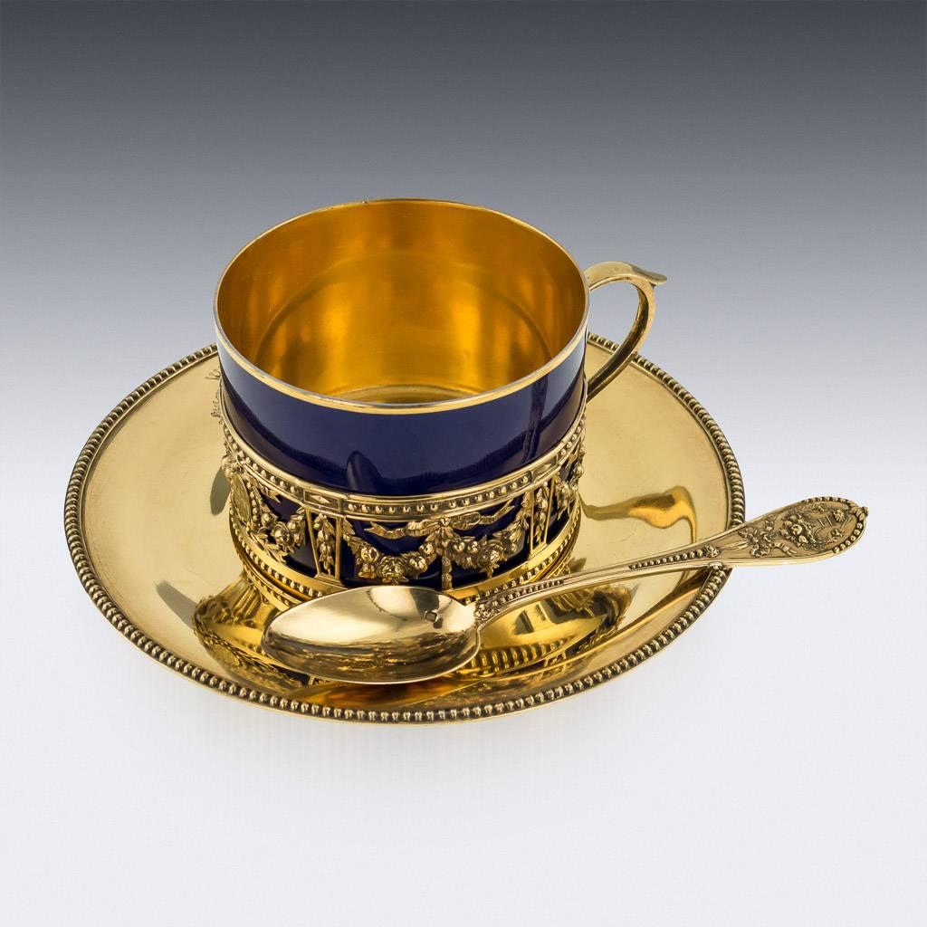 Description

Antique mid-19th century, French solid silver-gilt exceptional presentation tea cup. The silver is profusely decorated with flowers, laurel swags, bow ribbons and beaded boarders, the porcelain cup applied with royal blue glaze and