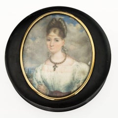 19th Century French 18-Karat Gold-Mounted and Miniature Snuff Box, circa 1800